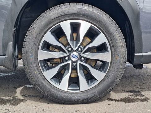 Used 2023 Subaru Outback Touring XT AWD/4WD image 10