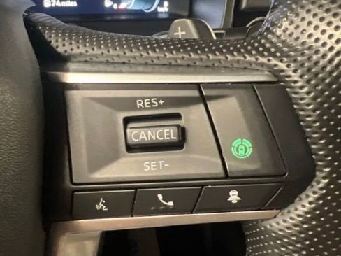 Used 2024 Mitsubishi Outlander SE AWD/4WD image 12