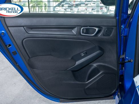 Used 2024 Honda Civic Sport image 13