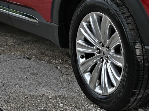 Used 2022 Ford Explorer King Ranch w/ Class IV Trailer Tow Package image 10