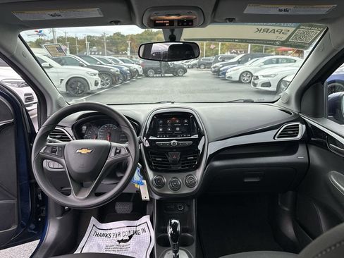 Used 2022 Chevrolet Spark LT image 25