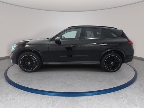 Used 2026 Mercedes-Benz GLC 300 4MATIC image 8