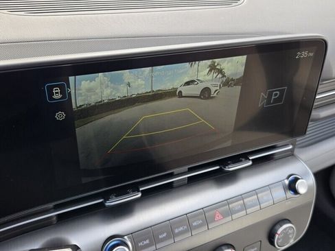 Used 2026 Hyundai Kona SE FWD image 9