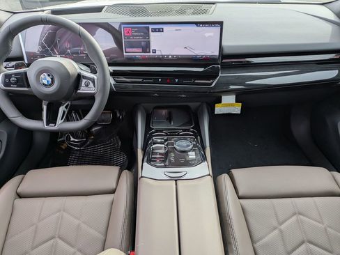 New 2026 BMW 530i xDrive w/ M Sport Package image 34