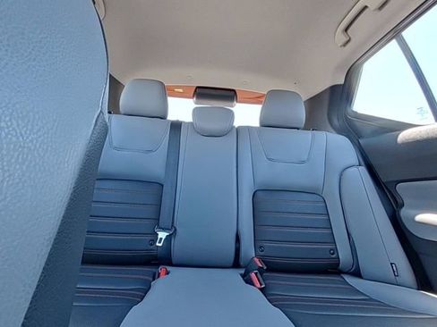 Used 2023 Nissan Kicks SR w/ SR Premium Package FWD image 26