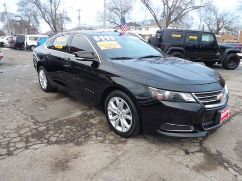 Used 2017 Chevrolet Impala LT image 3