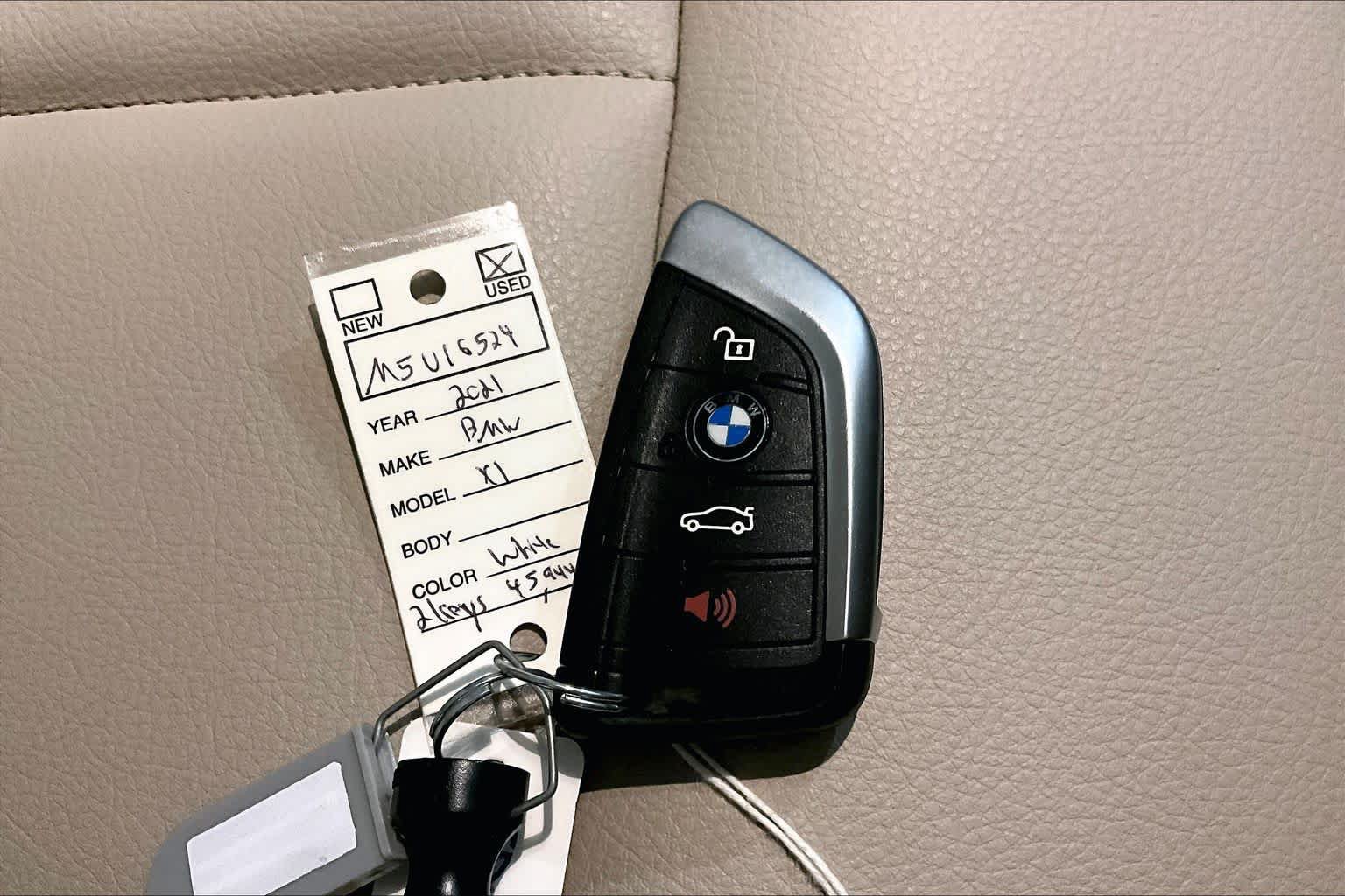 Used 2021 BMW X1 xDrive28i w/ Convenience Package AWD/4WD image 14