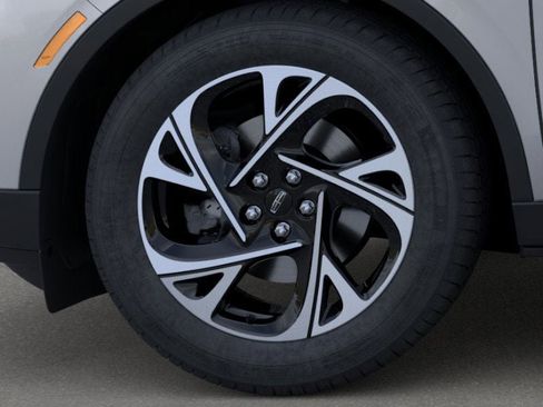 New 2026 Lincoln Nautilus Premier w/ Equipment Group 102A image 19