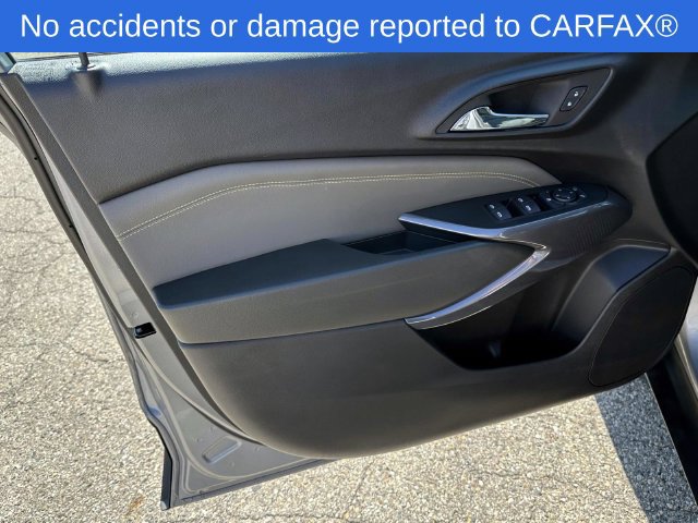 Certified 2024 Chevrolet Trax ACTIV w/ Driver Confidence Package FWD image 17