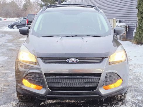 Used 2016 Ford Escape S w/ Equipment Group 101A image 9