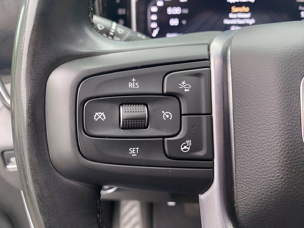 Used 2025 GMC Sierra 1500 SLT AWD/4WD image 26