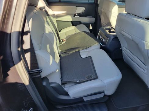 Used 2025 Ford Expedition Max Active image 6