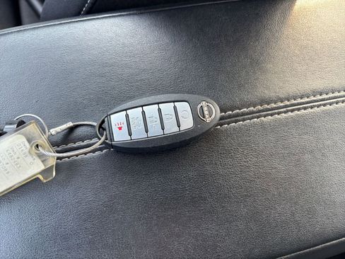 Used 2025 Nissan Altima 2.5 SV FWD image 21