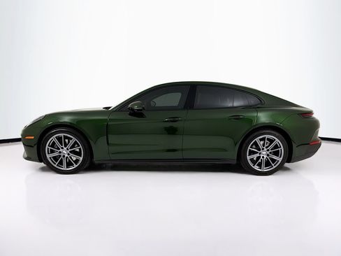 Certified 2025 Porsche Panamera 4 AWD/4WD image 2