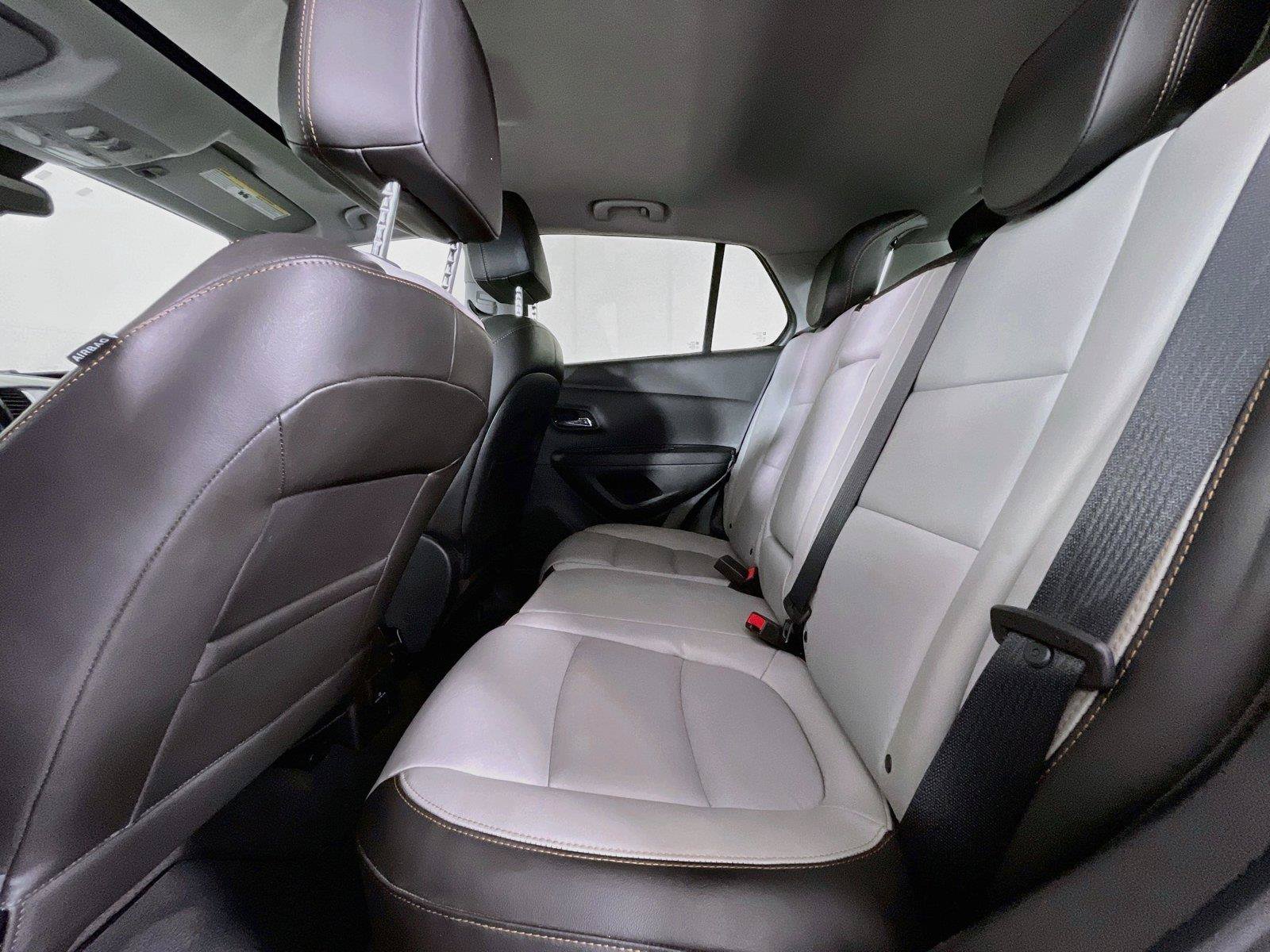 Used 2017 Chevrolet Trax Premier FWD image 26