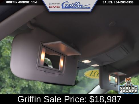 Used 2021 Ford Escape SE w/ Convenience Package FWD image 25