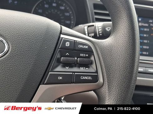 Used 2018 Hyundai Elantra SEL FWD image 24