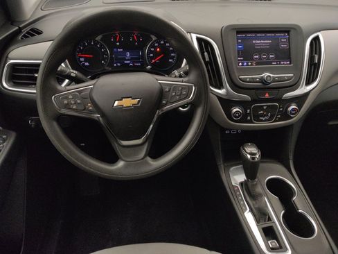 Used 2021 Chevrolet Equinox LT FWD image 22