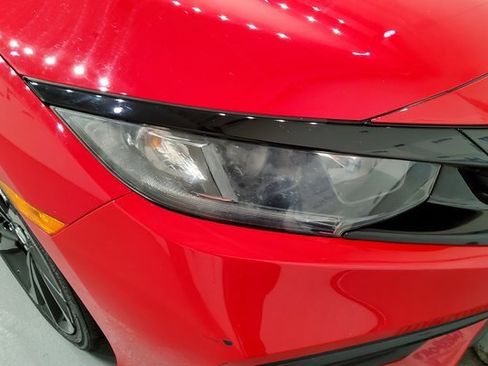 Used 2020 Honda Civic Sport image 8