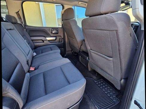 Used 2018 Chevrolet Silverado 1500 LT w/ LT Eassist Package RWD image 28