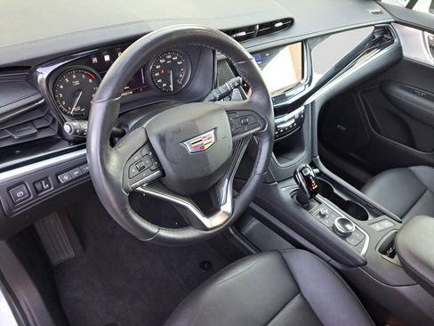 Certified 2023 Cadillac XT6 Sport w/ Technology Package image 10