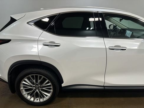 Used 2025 Lexus NX 350 AWD w/ Accessory Package (2T) image 41