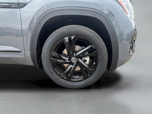 New 2026 Volkswagen Atlas Cross Sport SEL R-Line AWD/4WD image 30