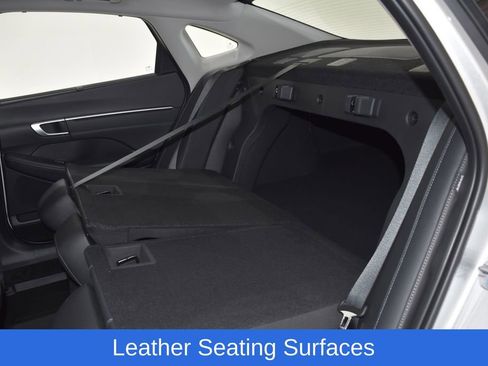 New 2025 Hyundai Sonata Limited image 28