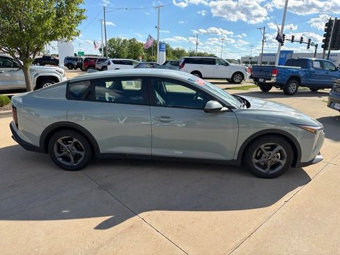 Used 2025 Kia K4 FWD image 4