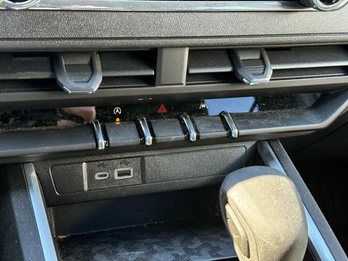 Used 2025 Chevrolet Colorado W/T w/ WT Convenience Package II image 20