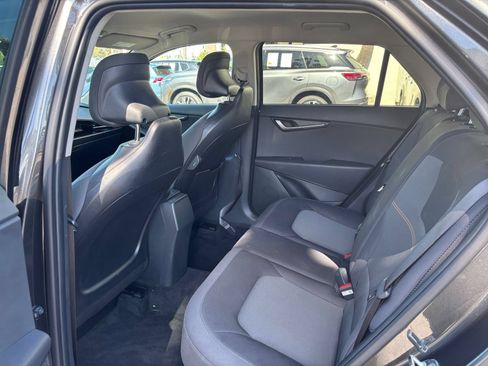 Used 2026 Kia Niro LX FWD image 23