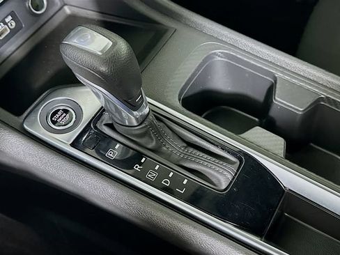 Used 2024 Nissan Sentra SV FWD image 18