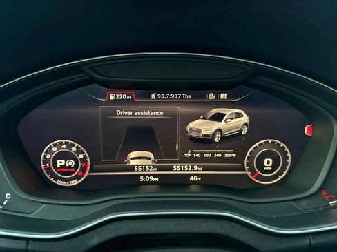 Used 2018 Audi Q5 2.0T Premium Plus w/ Premium Plus Package image 25