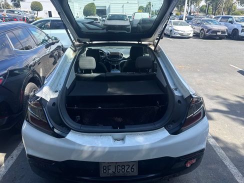 Used 2018 Chevrolet Volt LT FWD image 9