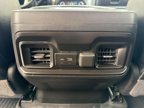 Used 2020 Chevrolet Silverado 1500 LT Trail Boss AWD/4WD image 32