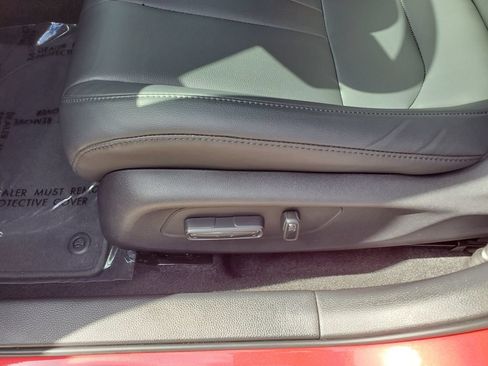 Used 2025 Acura Integra FWD image 18