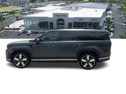 Used 2024 Hyundai Santa Fe Limited FWD image 20