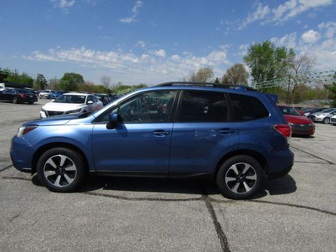 Used 2018 Subaru Forester 2.5i Premium AWD/4WD image 4