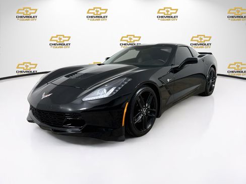 Used 2015 Chevrolet Corvette Stingray Coupe w/ ZF1 Appearance Package RWD image 3