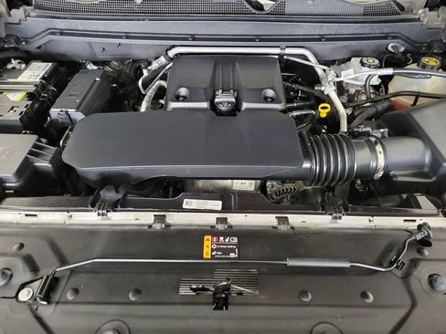 Certified 2023 Chevrolet Colorado Z71 w/ Z71 Convenience Package 2 AWD/4WD image 21