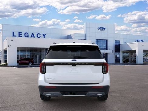 New 2026 Ford Explorer Active w/ Active Comfort Package RWD image 5