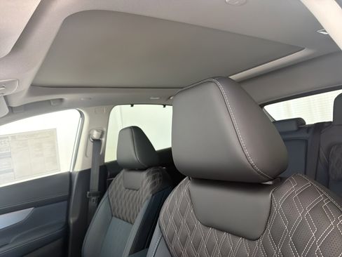 Used 2026 Nissan Murano Platinum image 16