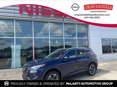 Used 2024 Nissan Rogue SV w/ SV Premium Package
