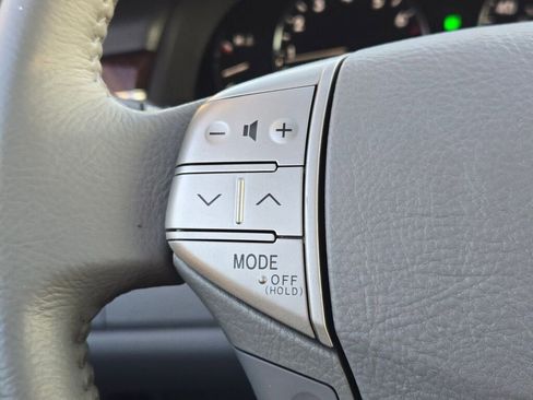 Used 2008 Toyota Avalon XL image 26