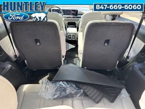 Used 2025 Kia Sorento SX Prestige AWD/4WD image 10