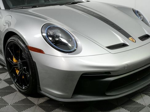Certified 2022 Porsche 911 GT3 image 36
