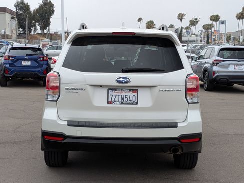 Used 2018 Subaru Forester 2.5i Premium AWD/4WD image 3