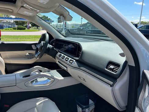 Used 2020 Mercedes-Benz GLE 350 4MATIC image 39