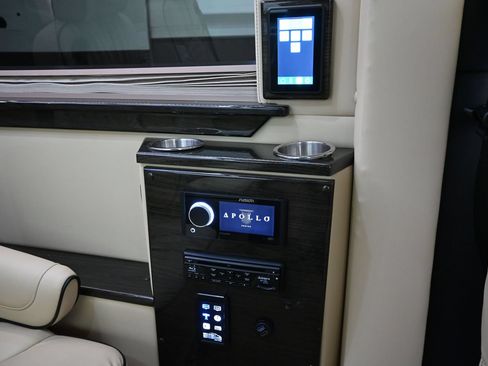 Used 2020 Mercedes-Benz Sprinter 2500 image 28