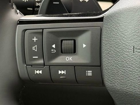 New 2026 Nissan Pathfinder SL AWD/4WD image 11